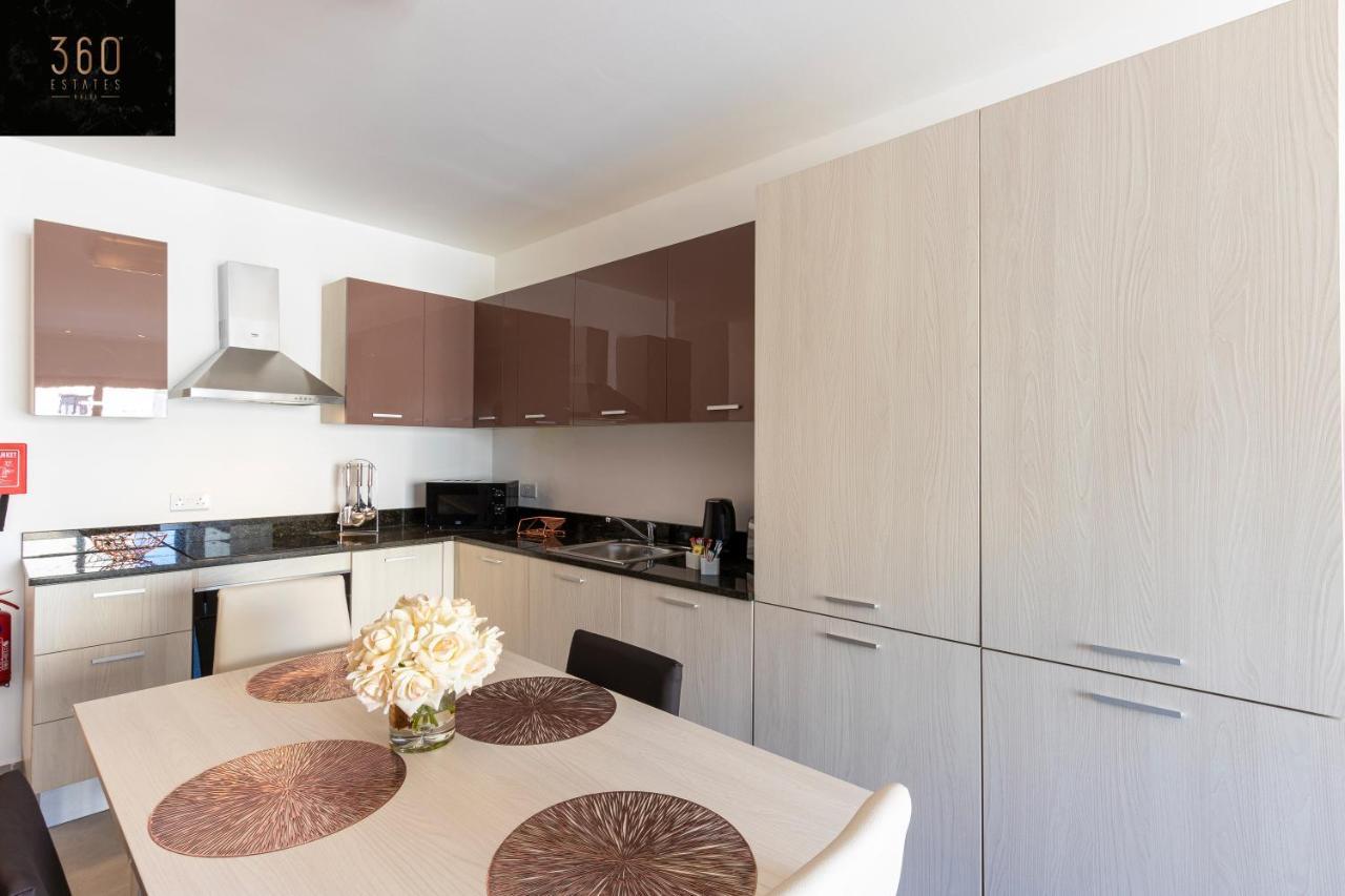 High-End Central Apt With Comfy Bed & Super Wifi By 360 Estates San Gwann Luaran gambar